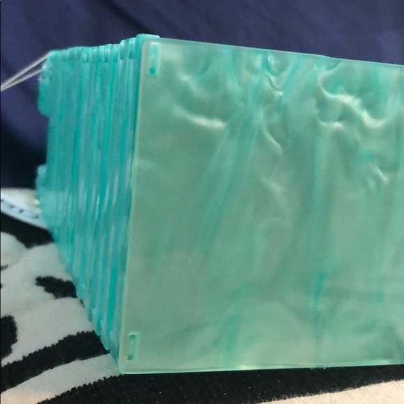 Pearl Acrylic Structured Handbag Beach Aqua NWT - Picture 8 of 8